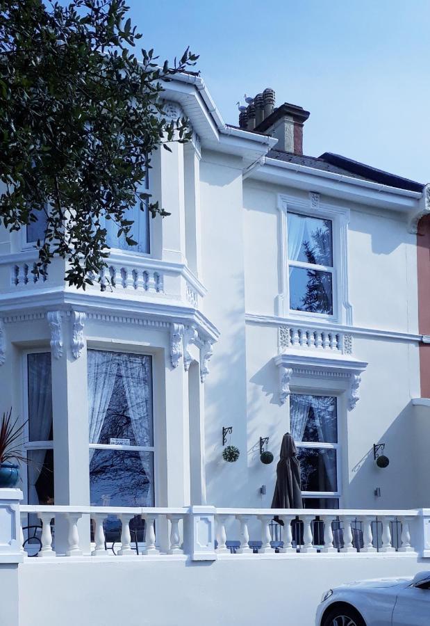 The Netley Bed & Breakfast Торки Екстериор снимка