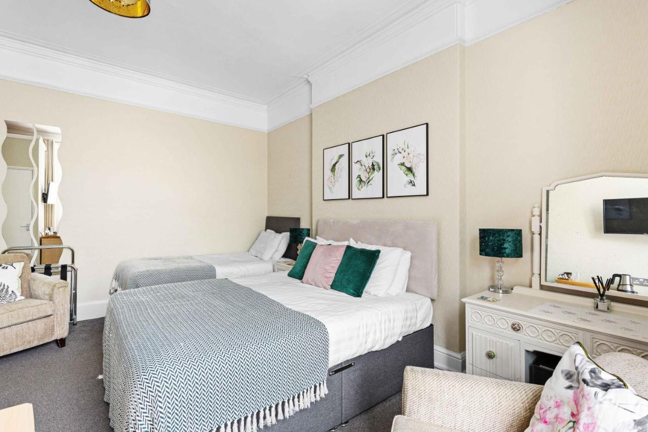 The Netley Bed & Breakfast Торки Екстериор снимка